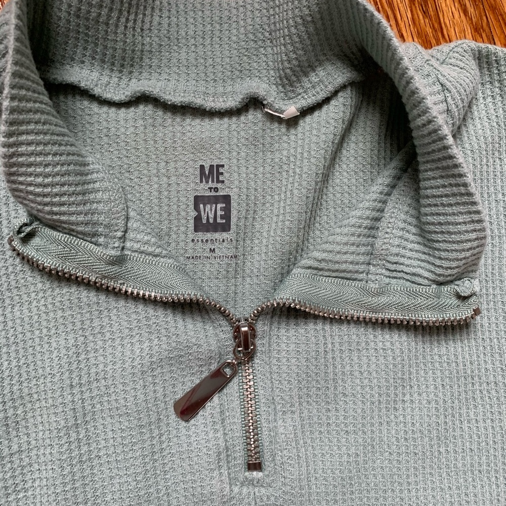 Me to We Zip long-sleeve - Picture 2 of 2